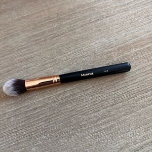Morphe makeup brush
